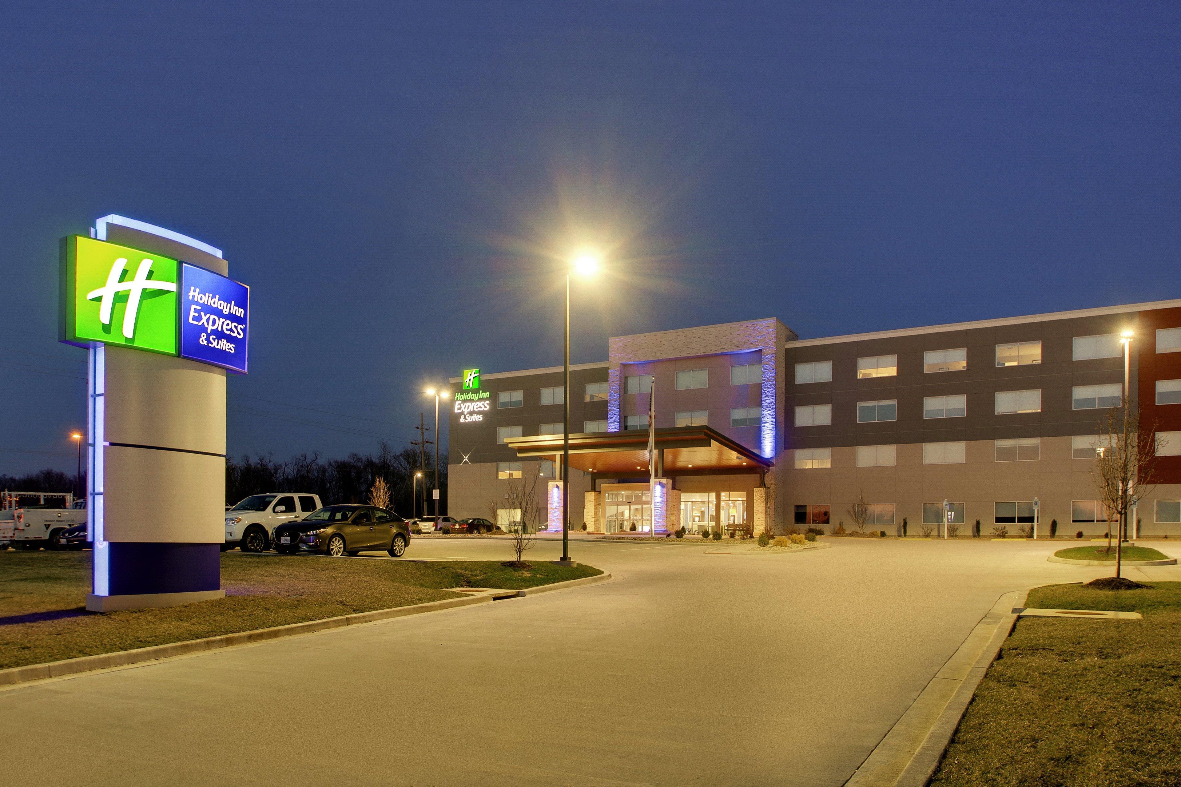 Holiday Inn Express & Suites - Mount Vernon By Ihg Buitenkant foto