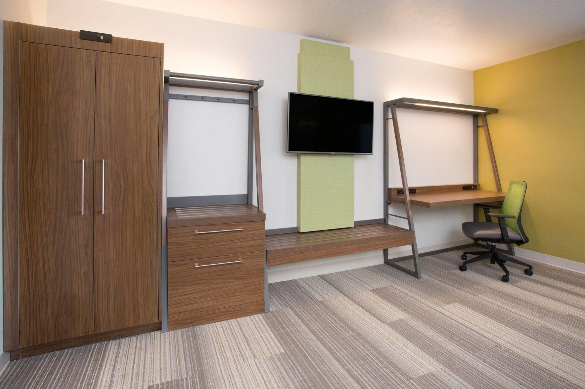 Holiday Inn Express & Suites - Mount Vernon By Ihg Buitenkant foto